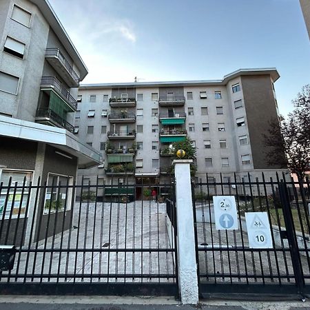 Your Home In Milan - Elegant & Comfortable Stay Exterior foto